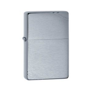 230 Zippo Vintage Brushed Chrome Slashes